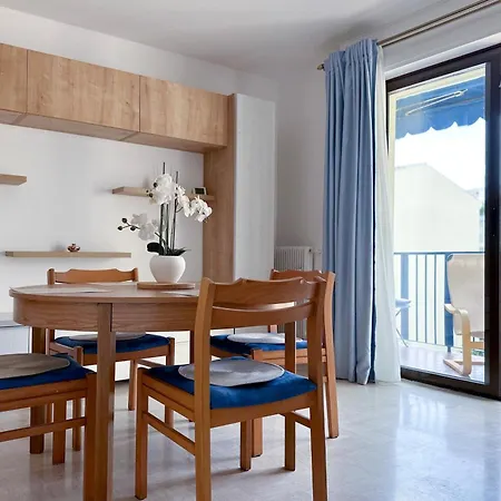 Poincare 3 - Proche Plage Calme Et Renove A Juan Les Pins Antibes Exterior photo